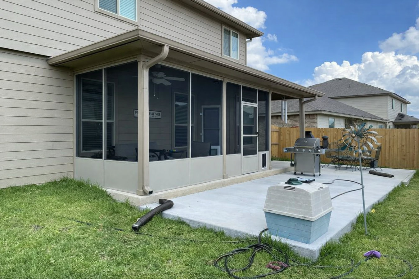 Screen room installation